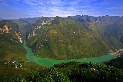 [Ảnh] Khám phá huyền thoại "tứ đại đỉnh đèo" hiểm trở bậc nhất Việt Nam