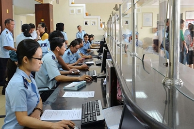 [Infographics] Ngành Hải quan triển khai các giải pháp trọng tâm nhằm đảm bảo hoàn thành nhiệm vụ thu ngân sách 