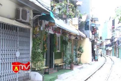 [Video] Hàng lang đường sắt Hà Nội đã trở nên thông thoáng