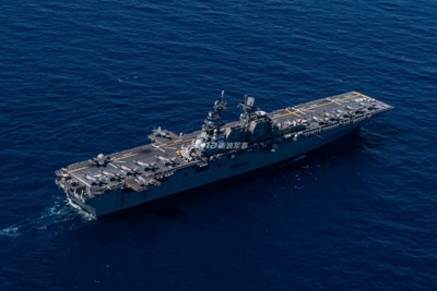 [Ảnh] Tàu đổ bộ tối tân nhất của Mỹ mang đầy F-35B tập trận tại Biển Đông