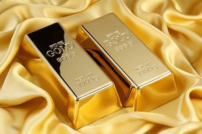 Giá vàng trong nước ngược chiều với thế giới