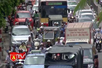 [Video] Hà Nội ra quân kiểm tra khí thải xe ô tô