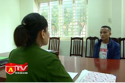 [Video] Cảnh giác với thủ đoạn giả vờ đặt hàng qua mạng để cướp giật tài sản