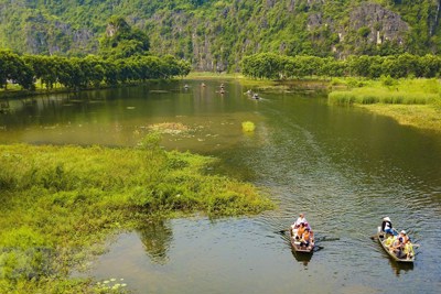 [Ảnh] Mê mẩn trước vẻ đẹp tựa tiên cảnh của Tam Cốc mùa Thu