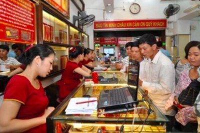 Vàng quay đầu giảm nhẹ