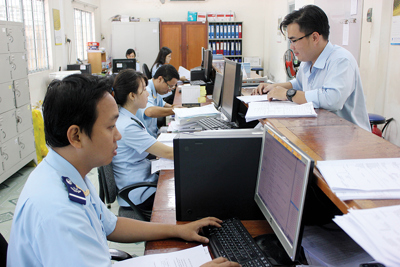 [Infographics] Bãi bỏ 18 thông tư hướng dẫn chế độ tài chính, thủ tục hải quan áp dụng tại các khu kinh tế, khu thương mại và công nghiệp