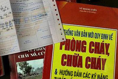 [Video] Cảnh giác với chiêu trò lừa đảo mua tài liệu phòng cháy, chữa cháy