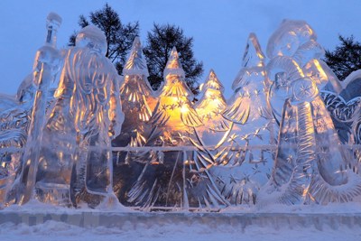 [Ảnh] Chiêm ngưỡng những kiệt tác băng độc đáo của Siberia