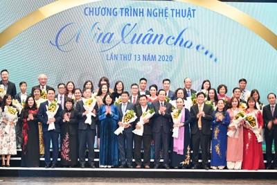 Vietcombank ủng hộ 5 tỷ đồng cho trẻ em có hoàn cảnh đặc biệt khó khăn