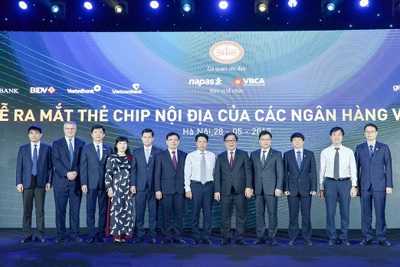 Vietcombank tiên phong triển khai thẻ chip nội địa