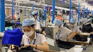 Tiếp sức cho người lao động, doanh nghiệp bằng chính sách bảo hiểm xã hội