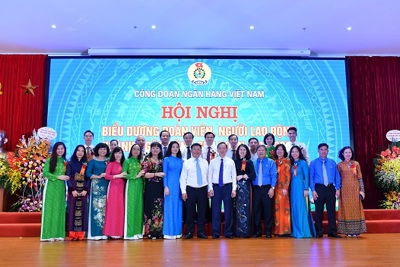 27 cán bộ Vietcombank được Công đoàn Ngân hàng Việt Nam vinh danh
