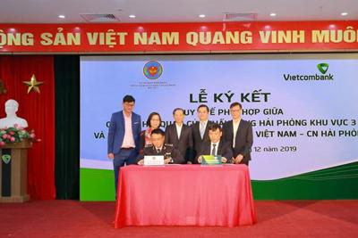 Vietcombank Hải Phòng hợp tác với hải quan thực hiện Chương trình doanh nghiệp nhờ thu