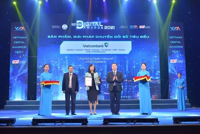 VCB Digibank nhận giải thưởng chuyển đổi số Việt Nam 2021