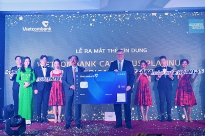 Vietcombank và American Express ra mắt sản phẩm thẻ cao cấp 