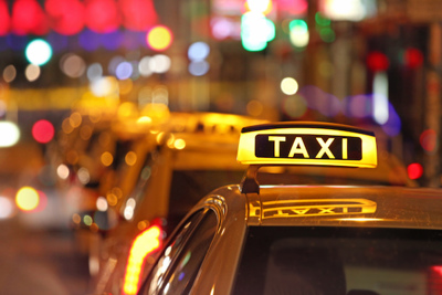 Quy định mới trong kinh doanh taxi, xe khách
