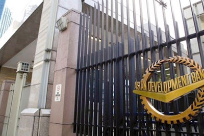 ADB: Dịch Covid-19 có thể làm giảm 0,4% GDP toàn cầu