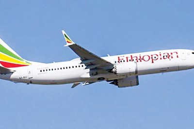 Boeing lún sâu khủng hoảng