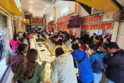Thả nổi giá vàng - nguy cơ buôn lậu