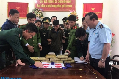 Cảnh báo việc lợi dụng chính sách thông thoáng hải quan để vận chuyển ma tuý