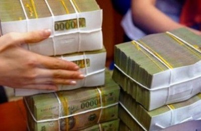 Sau 4 tháng tổng thu NSNN bằng 36,7% dự toán năm