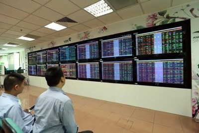 Nhận định chứng khoán tuần tới: Dòng tiền yếu là thách thức lớn
