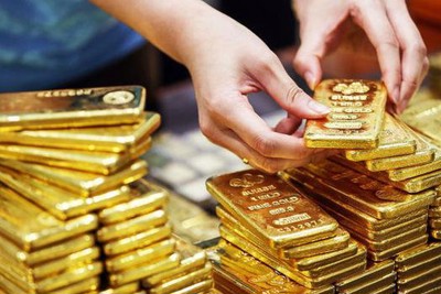 Giá vàng hôm nay 17/6: Tăng giảm trái chiều tại các cửa hàng toàn quốc
