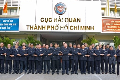 Hải quan TP. Hồ Chí Minh phấn đấu thu ngân sách năm sau cao hơn năm trước