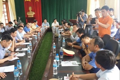 Làm ngay đường gom, cầu vượt trên Quốc lộ 5 