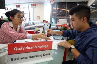 Cho vay khó, nhà băng đẩy mạnh đầu tư