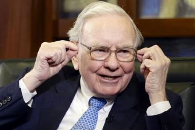 Warren Buffett công bố 5 khoản đầu tư mới vào các công ty thương mại Nhật Bản
