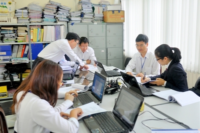 Vận dụng phân tích chi phí - khối lượng - lợi nhuận trong doanh nghiệp sản xuất