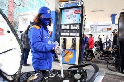 Giá xăng dầu tăng nhẹ