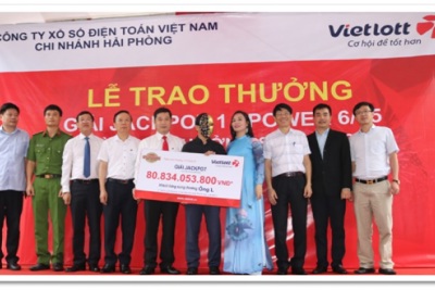 Trung thành dãy số suốt 1 năm, khách Nghệ An trúng Jackpot hơn 80 tỷ đồng
