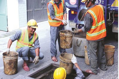 Những góc tối của thị trường nước sạch