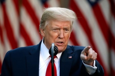 Tổng thống Trump ký sắc lệnh hạn chế đầu tư vào Trung Quốc