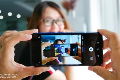 Vì sao các hãng điện thoại lớn đều tập trung phần lớn sáng tạo vào bộ phận camera trên smartphone? 