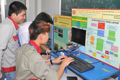 Đổi mới công tác quản lý nhà nước với giáo dục nghề nghiệp