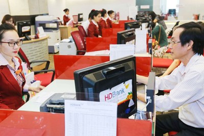 Ngân hàng đẩy vốn vào kinh doanh dịp cuối năm