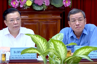 Bộ trưởng Đinh Tiến Dũng làm việc với tỉnh Đồng Nai