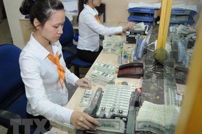GDP lập kỷ lục trong một thập kỷ, không còn phụ thuộc vào tín dụng