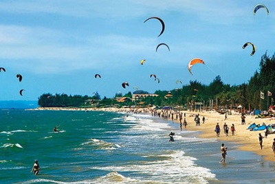 Tác động của du lịch biển đến an ninh, xã hội vùng duyên hải Nam Trung Bộ
