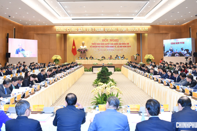 Vượt thu ngân sách, xuất siêu kỷ lục