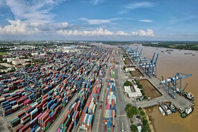 Giảm nguồn thu gần 900 tỷ đồng sau khi giảm phí hạ tầng cảng biển