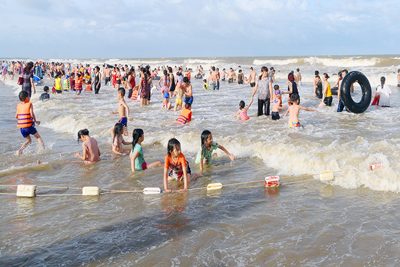 Phát triển bền vững kinh tế biển