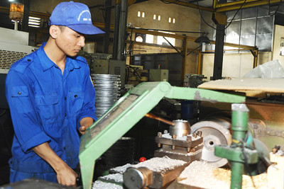 Sớm hỗ trợ giúp doanh nghiệp vượt khó