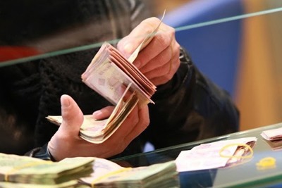 Lợi nhuận ngành ngân hàng vẫn chưa "giảm tốc"