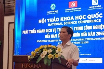 Công nghiệp hoá, hiện đại hoá là quá trình tất yếu để phát triển kinh tế nhanh, bền vững 