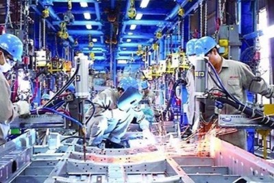 Tăng tốc phục hồi sản xuất công nghiệp
