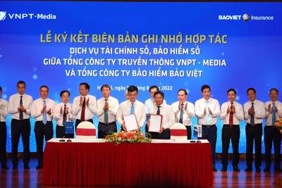 BVH và VNPT ký kết thỏa thuận hợp tác toàn diện 10 năm 2022-2032 